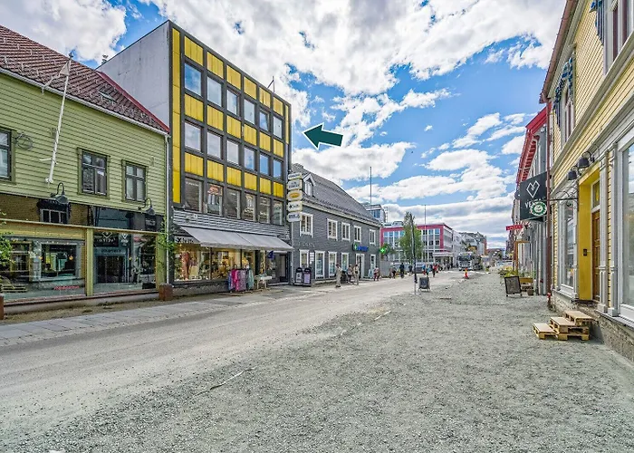 Arctic Homes - Downtown Penthouse *